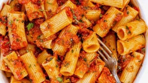 Arrabbiata Rigatoni