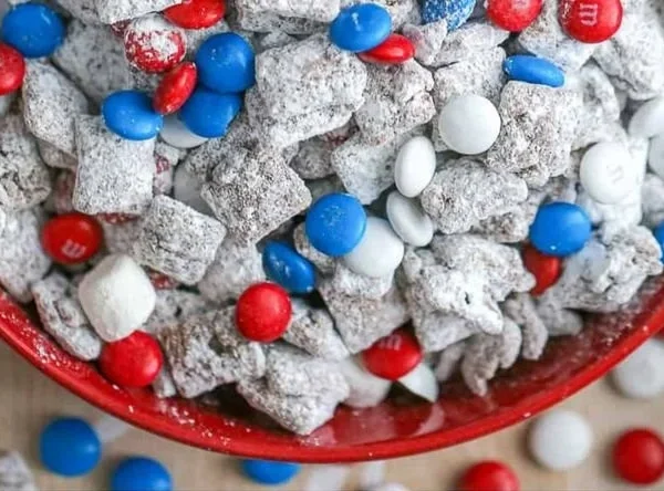 Red White & Blue Puppy Chow mix for festive celebrations